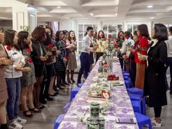 Tươi vui ngày 8 – 3 cùng chị em RICO