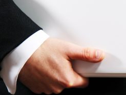 Nội thất văn phòng nhập khẩu cao cấp Tri Elite vẻ đẹp của sự tinh tế