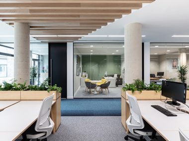 Công Ty CP Đầu Tư và Tư Vấn Xây Dựng ADCOM