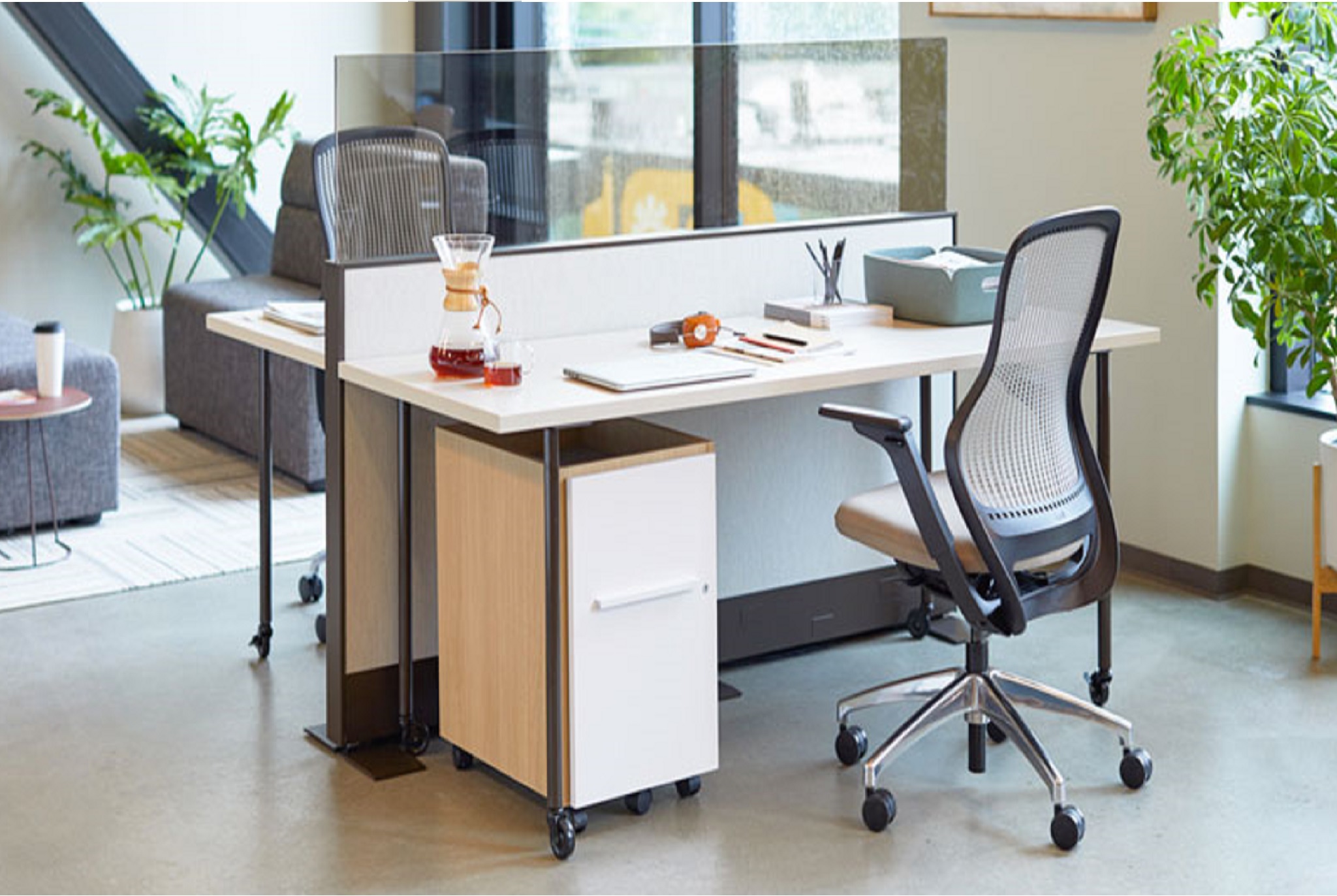 Office Furniture Accessories: Small Changes can Make a Big