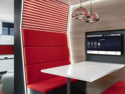 Nội thất văn phòng cao cấp nhập khẩu tạo nên khác biệt cho doanh nghiệp