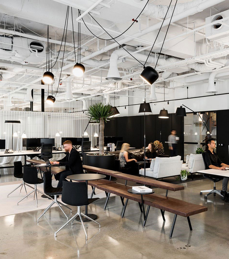 thiết kế nội thất văn phòng đa năng