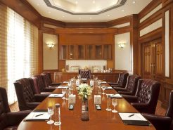 Regular and individually tailored meeting room