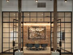 Thiết kế thi công phòng hạng sang – Lấy cảm hứng từ nhà xưởng